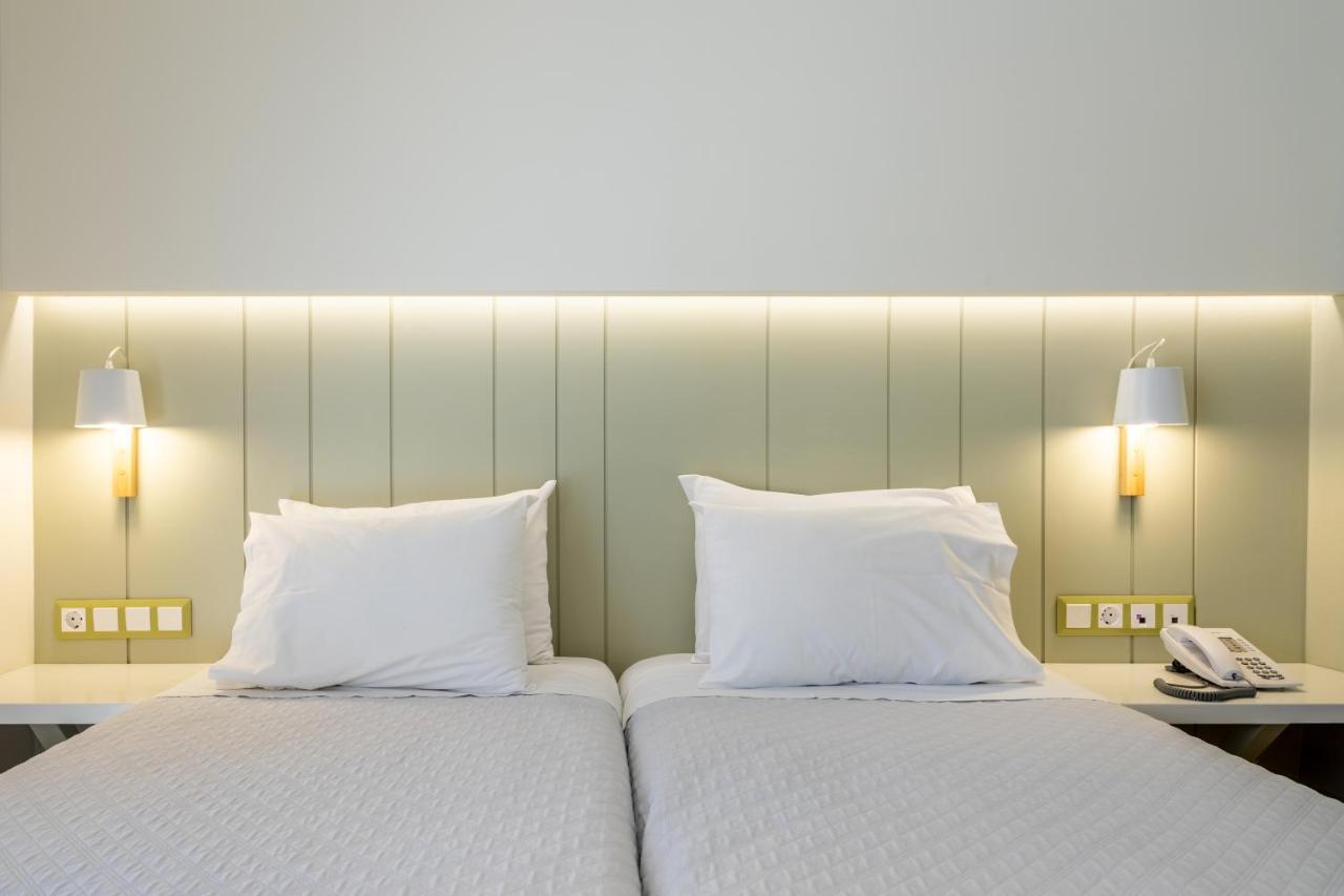 Lefktron Hotel Stoupa Ngoại thất bức ảnh